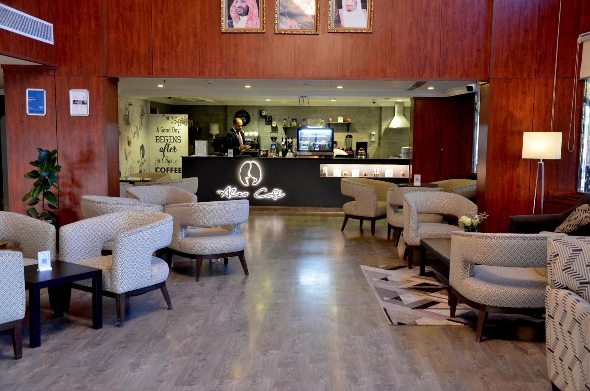 皇冠大厦酒店 Al Al Jubail 外观 照片